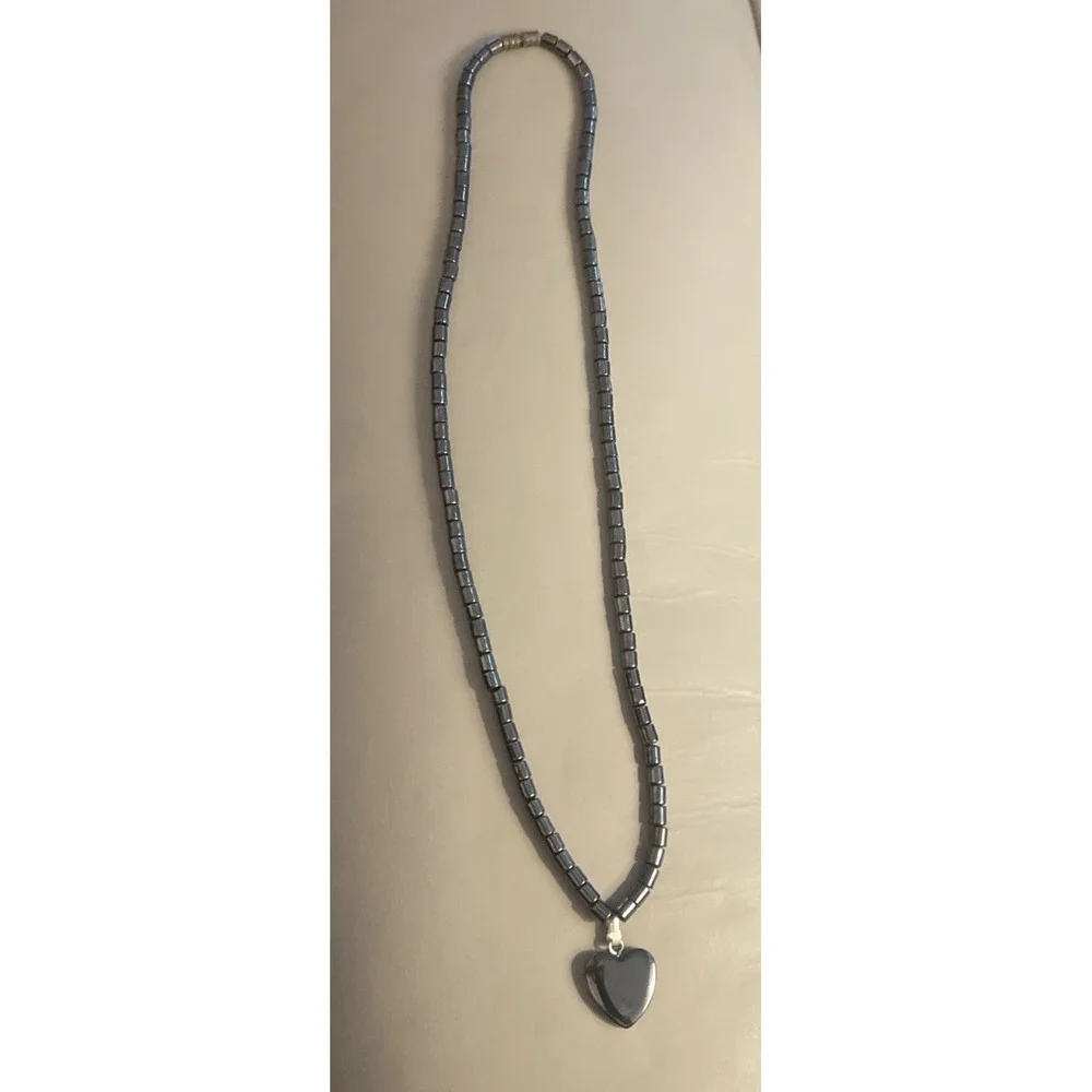Hematite Heart Pendant‎ 17